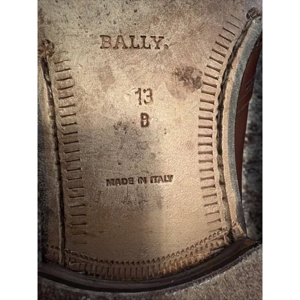 Bally tassel apron